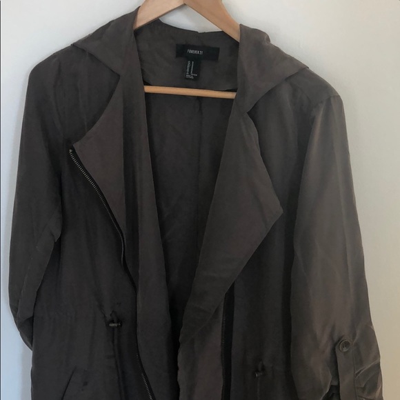 Thin Utility Jacket - Picture 2 of 3